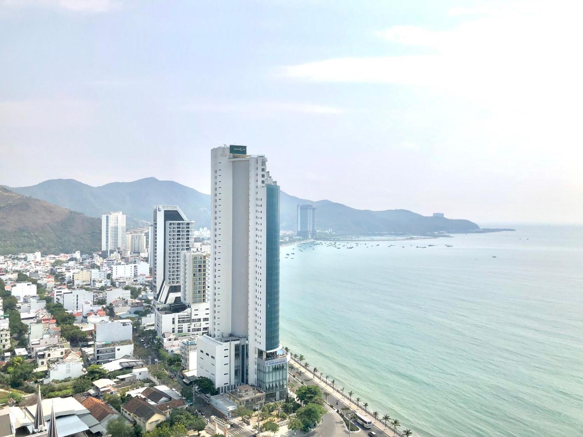 Apartament Scenia Bay Oceanfront By Housing Nha Trang Zewnętrze zdjęcie