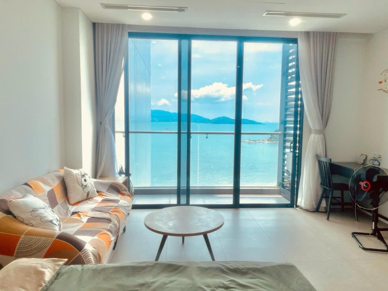 Apartament Scenia Bay Oceanfront By Housing Nha Trang Zewnętrze zdjęcie