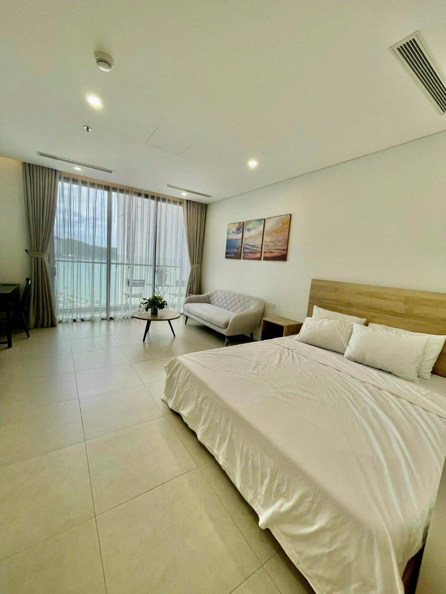 Apartament Scenia Bay Oceanfront By Housing Nha Trang Zewnętrze zdjęcie