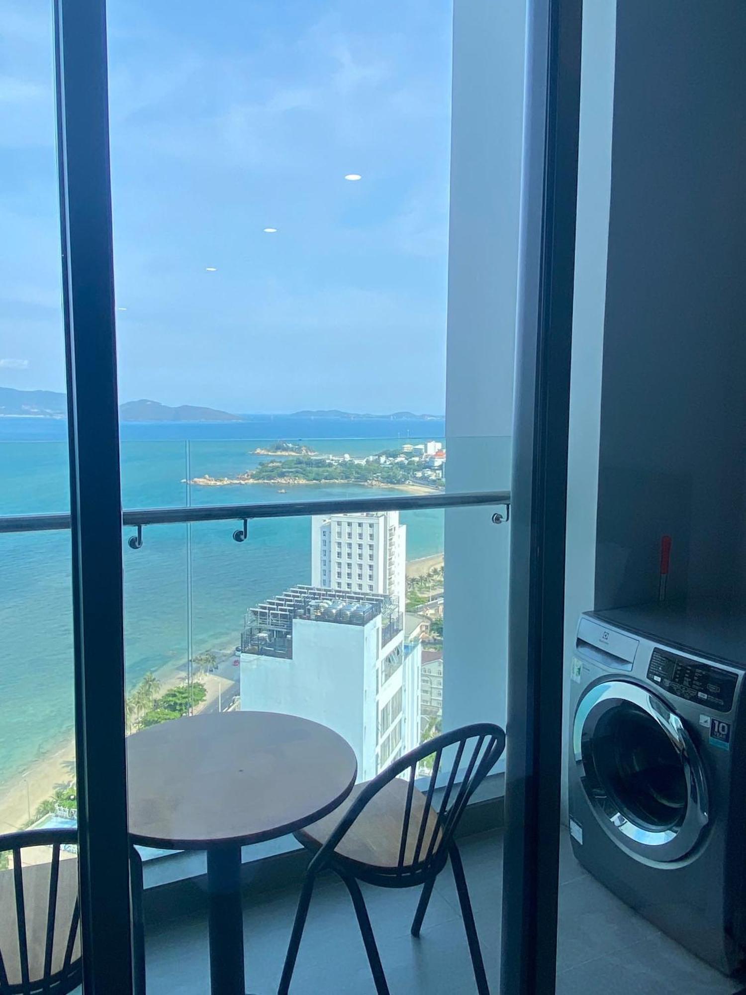 Apartament Scenia Bay Oceanfront By Housing Nha Trang Zewnętrze zdjęcie