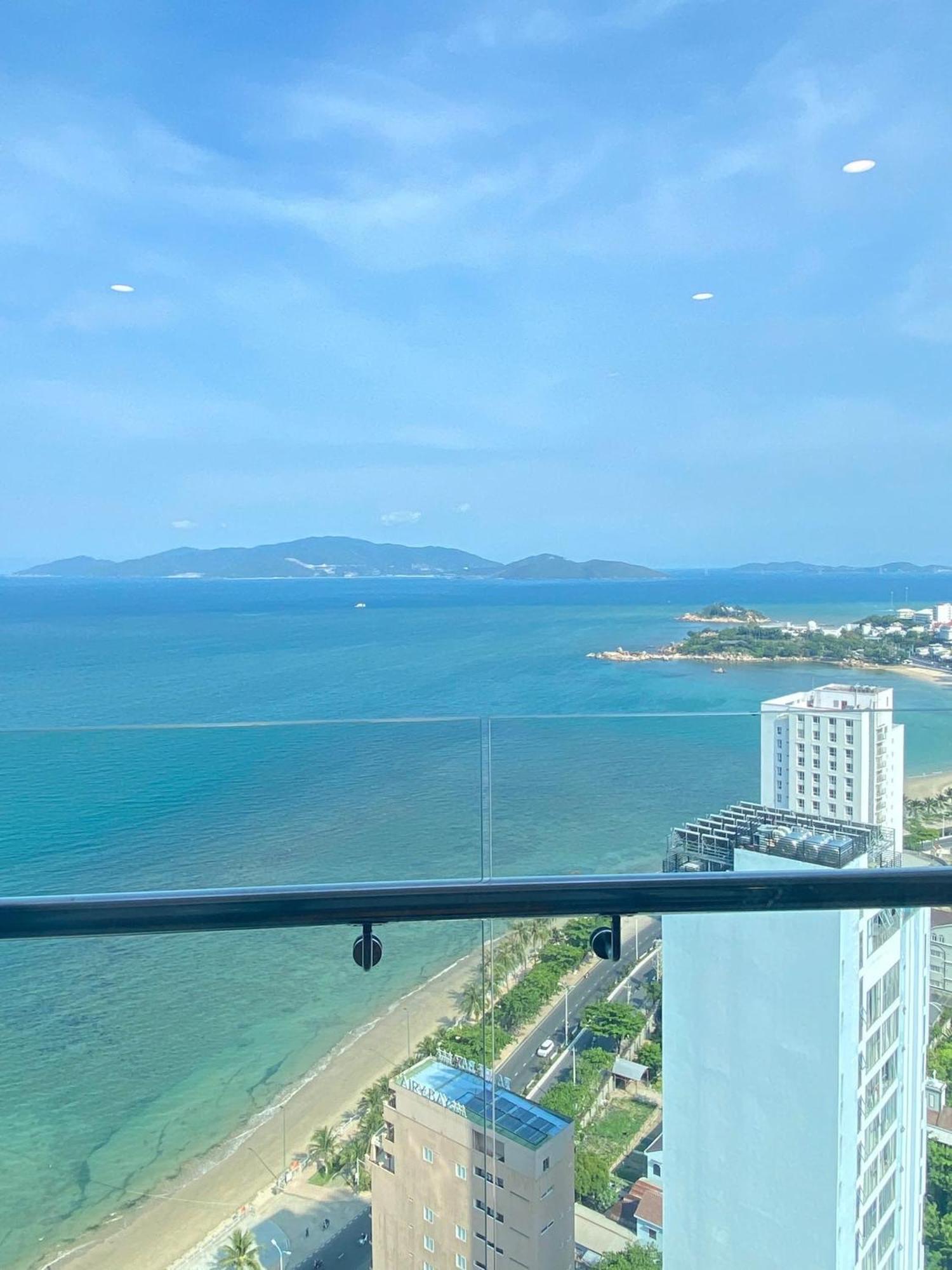 Apartament Scenia Bay Oceanfront By Housing Nha Trang Zewnętrze zdjęcie
